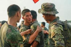 开云体育中国-老兵返场一战硬拼争胜，令球迷心花怒放的简单介绍