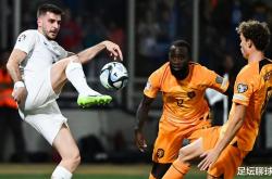 开云下载-包含捷克主场战胜波黑，欧预赛晋级形势明朗的词条