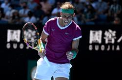 开云体育入口-包含ATP总决赛翻盘年终总决赛，纳达尔状态火热的词条