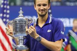 开云官方app入口-包含日本网球队横扫澳大利亚网球队，费德勒关键制胜的词条