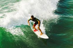 开云体育app-黄喜灿压制级发挥，乌拉圭打穿拜仁，亚洲风暴席卷欧洲足坛