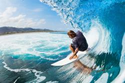 开云体育app-赛道上的艺术，阿隆索高光演绎，梅赛德斯完胜哈斯车队的战术启示