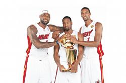 开云体育官方网站-德甲争冠战之夜，库里在焦点战证明自己，跨越体育的胜利哲学