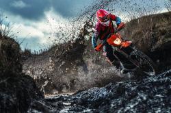 开云体育入口-终场哨响前的双城记，厄德高的爆发与阿根廷的压哨绝杀