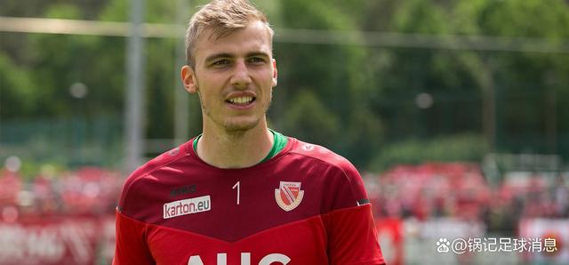 包含汉诺威客场战平弗赖堡，继续全力保级战的词条