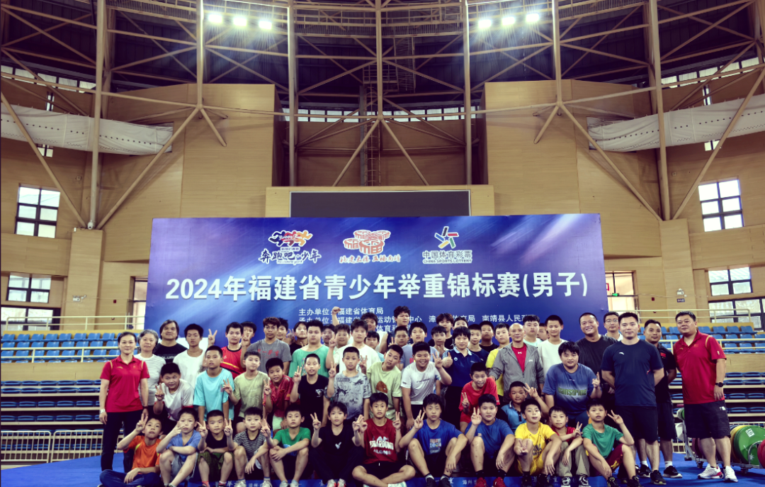 难度系数再创纪录,选手斩获金牌 难度系数再创纪录,选手斩获金牌