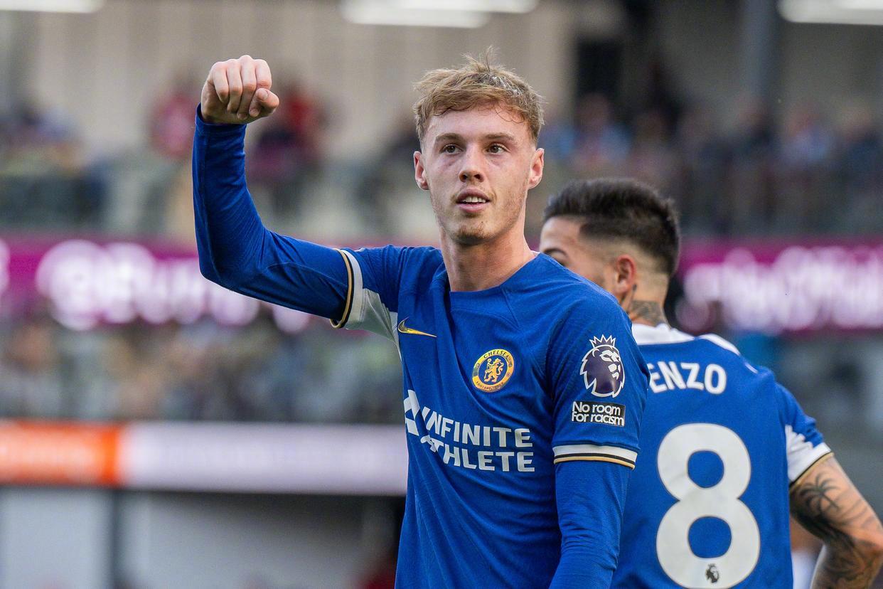 切尔西展现强大实力,轻松拿下关键比赛 切尔西展现强大实力,轻松拿下关键比赛