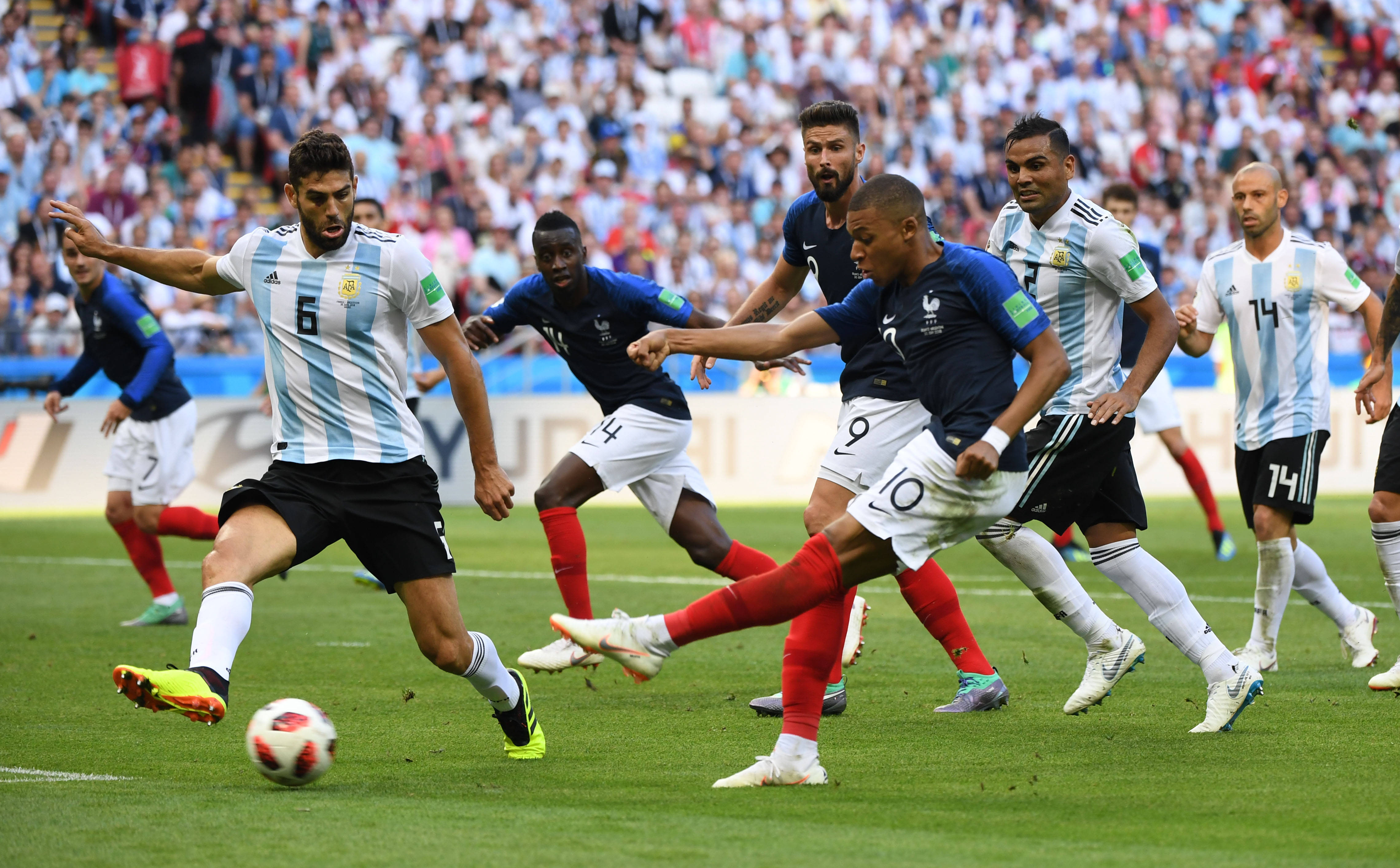 大比利時隊在國際賽中取得勝利，實力強大