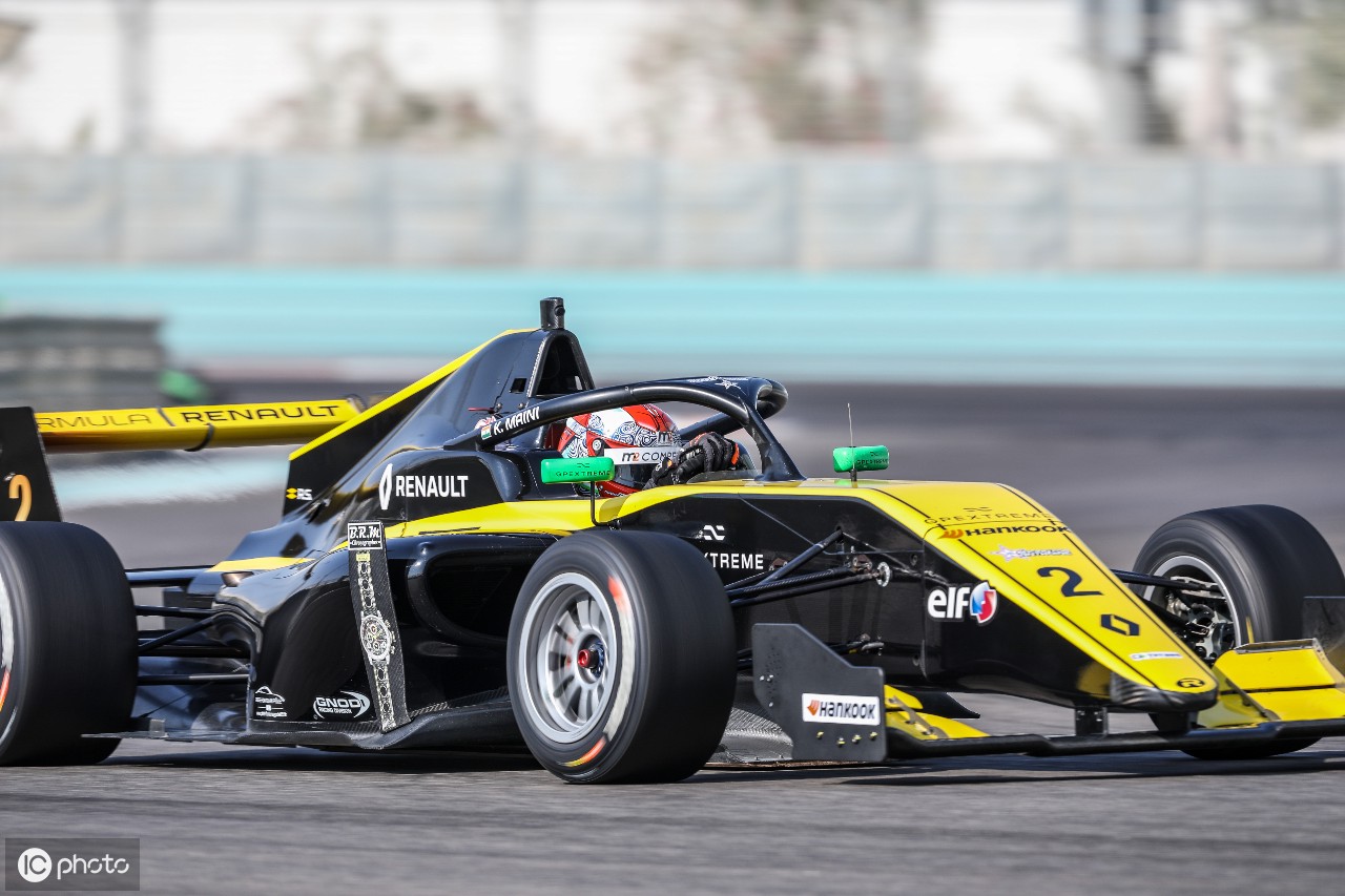 包含雷诺车队力克红牛二队，阿隆索点燃赛场的词条