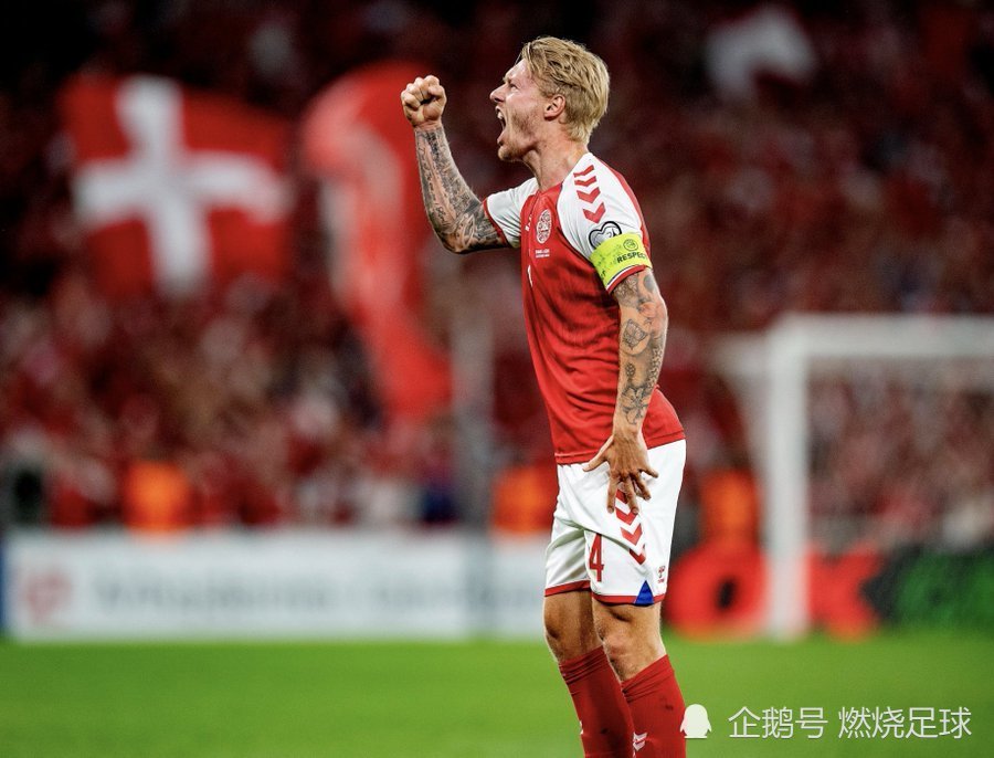 英格兰羽毛球队翻盘丹麦羽毛球队，谌龙三分雨点燃全场的简单介绍