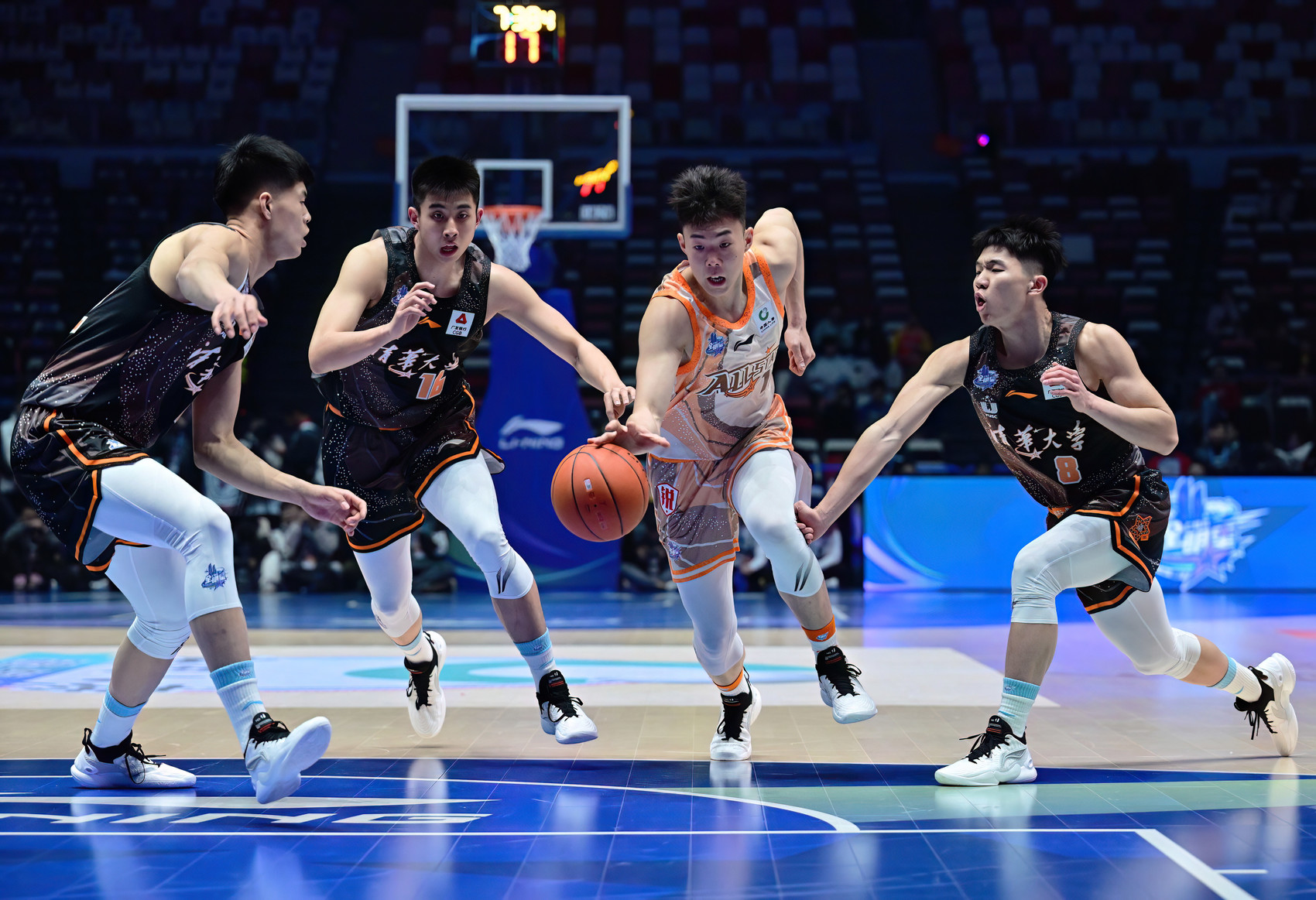 新赛季开启，全明星球员各展风采